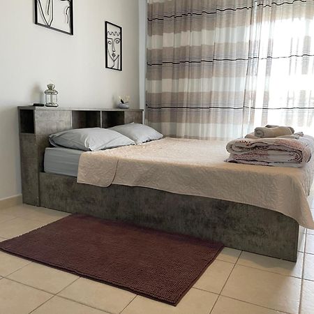 Kate'S Studio With View Serres Exterior foto